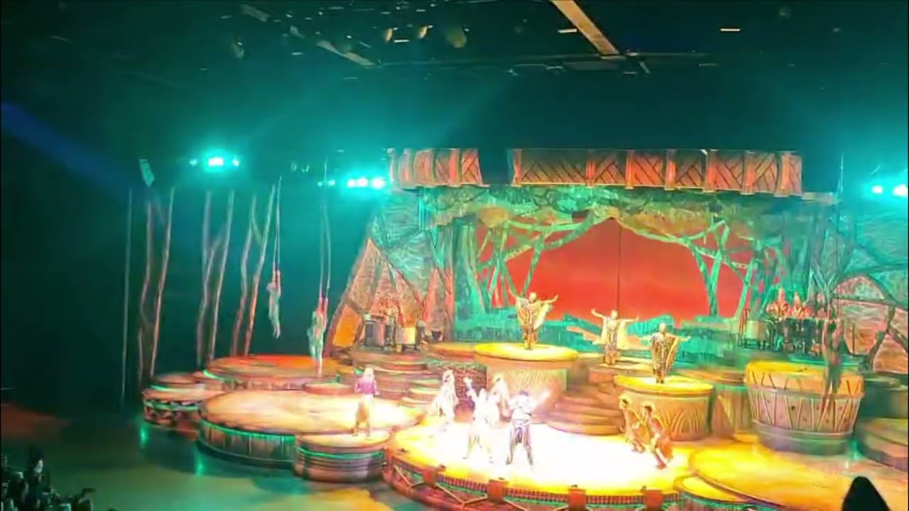 THE LION KING &bull; DISNEYLAND PARIS &bull; LATEST LIVE SHOW &bull; 4K
