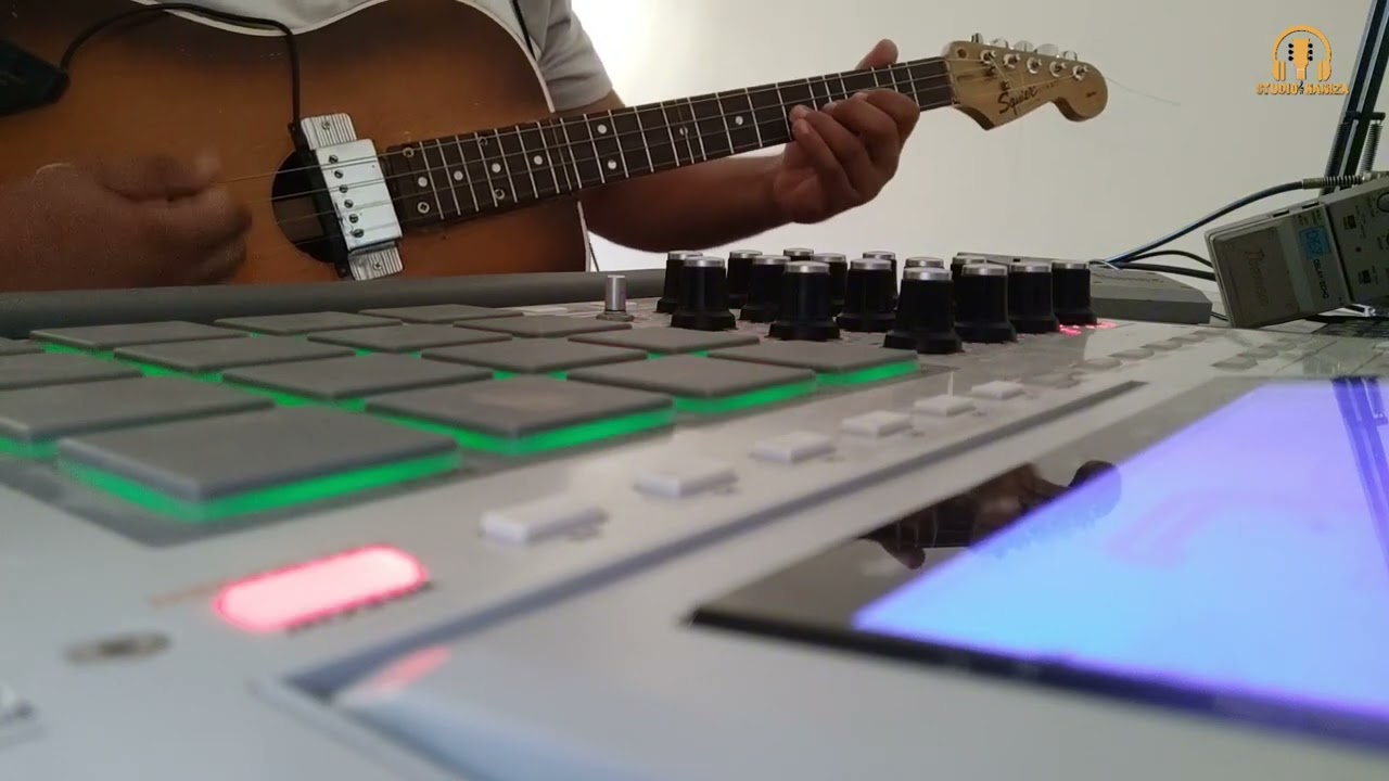 موسيقى صامتة من الزمن الجميل على آلة الگيطار neghma guitar Hamza