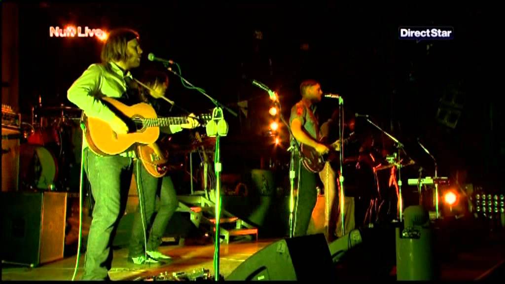Arcade Fire - Suburban War (first pro shot video)
