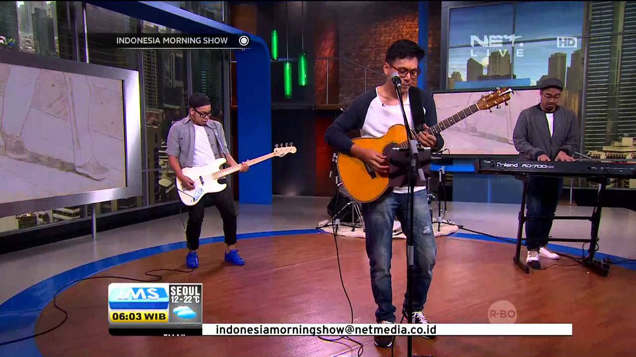 Penampilan Rendy Pandugo Menyanyikan Lagu No Such Thing - IMS