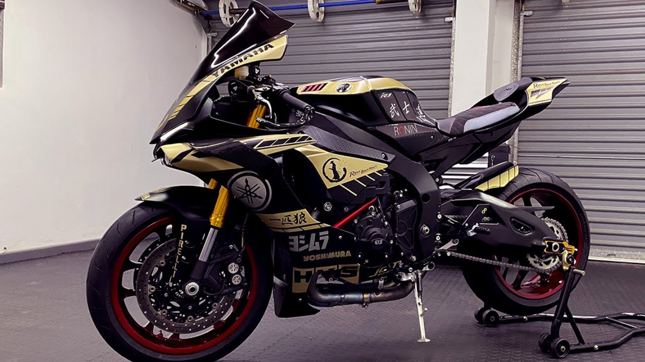 Rebuilding A Crashed 2019 Yamaha R1 Part 6