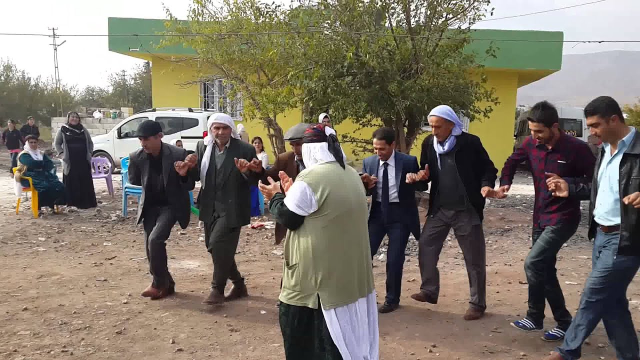 Mardin derikte düğün