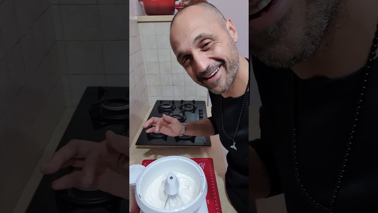 עוגיות שושנים של אמא שלי 👑 באהבה לכולם תומר תומס חבר שלכם 💚