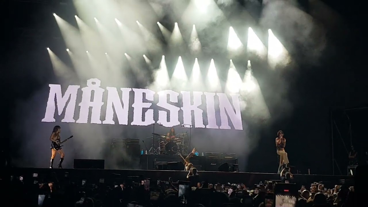 Maneskin Istanbul Live - I WANNA BE YOUR SLAVE - Küçükçiftlik Park - 23/07/2022