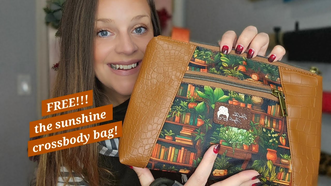 Free Pattern Sewing Series: The Sunshine Crossbody Bag from Bagstock Designs! Beginner Friendly Fun