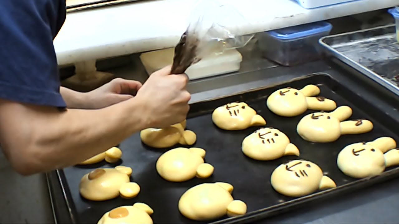 常連客が朝から殺到！国産小麦100％！特に「バゲット」と「食パン」は売切必至の逸品です！第７話/ 新宿区「 パンとコーヒー馬場FLAT」 Japanese bread