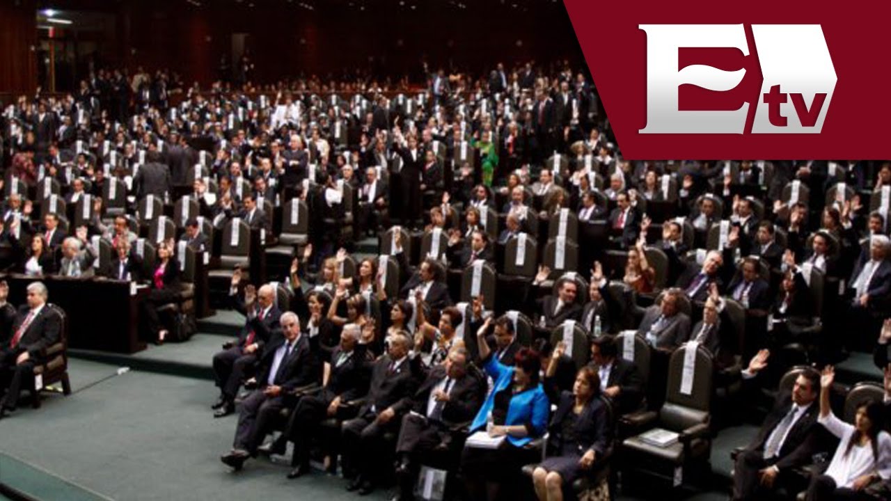 Escándalo de corrupción entre diputados de Zacatecas / Titulares de la mañana Vianey Esquinca