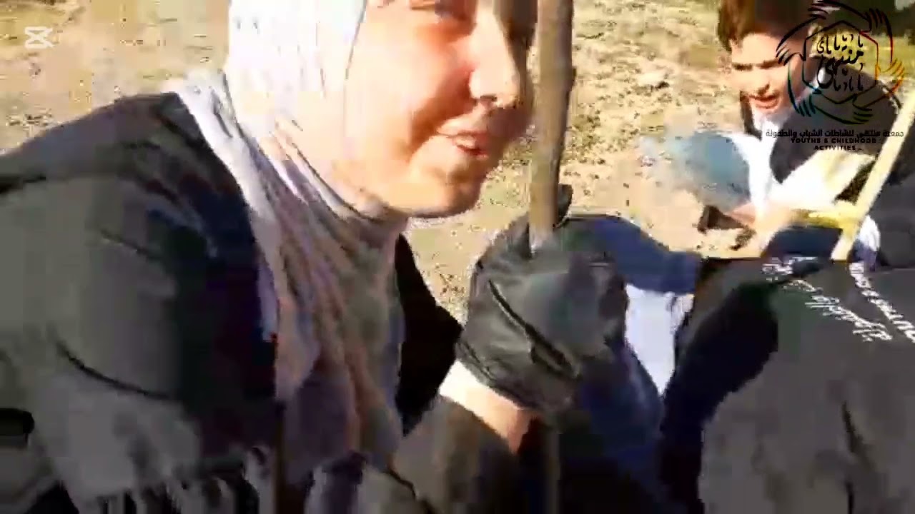 شاهد تجنيد  جمعية منتهى لحملة تشجير جعلها الله في ميزان حسنات  الجميع ✨🌱❤️