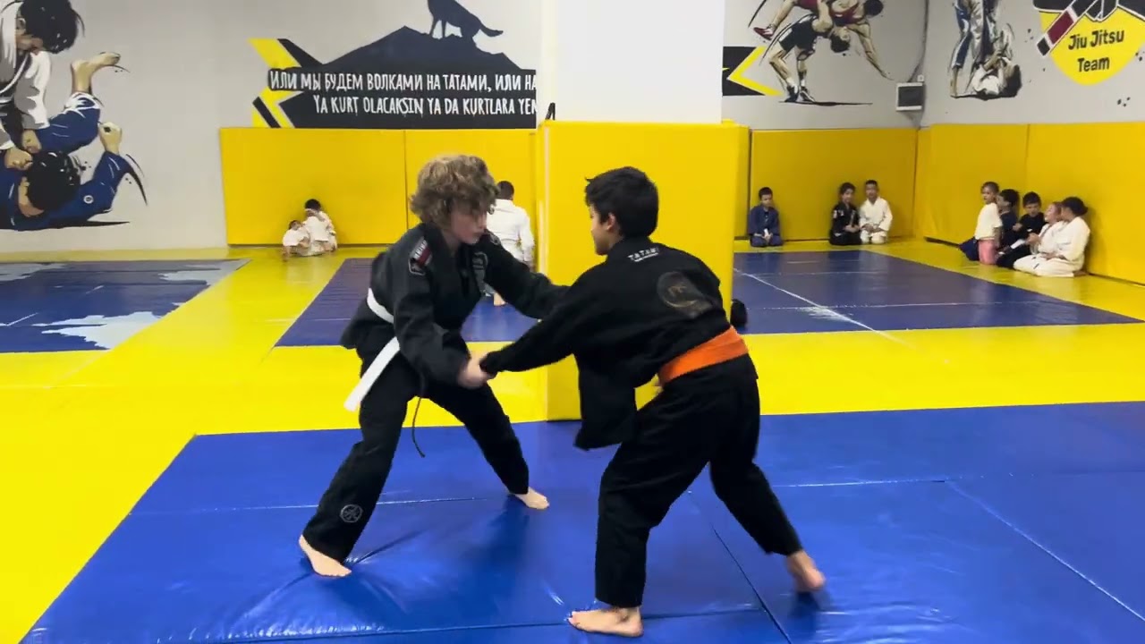 BJJ Match Sparring High Level Kids JiuJitsu