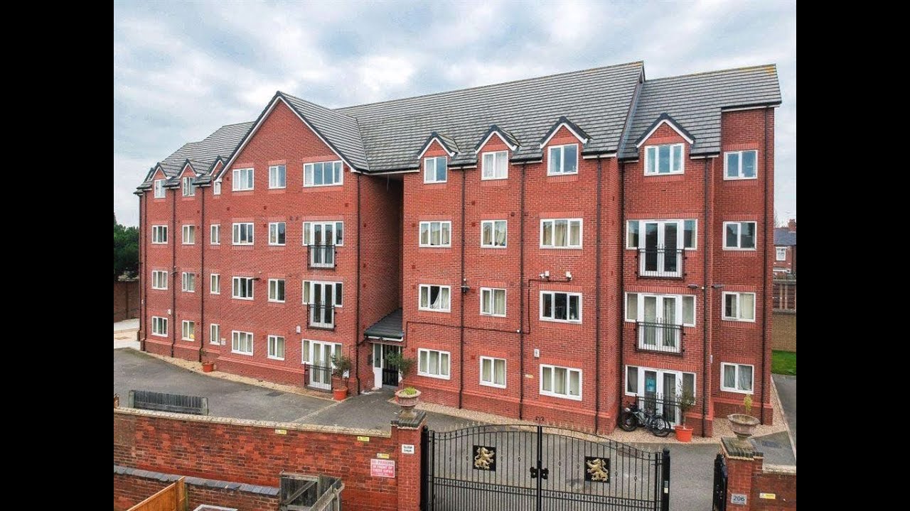 2 Bed Flat, 2 Bathroom Flat - Swan Court, Swan Lane, Stoke, Coventry, CV2 4NR