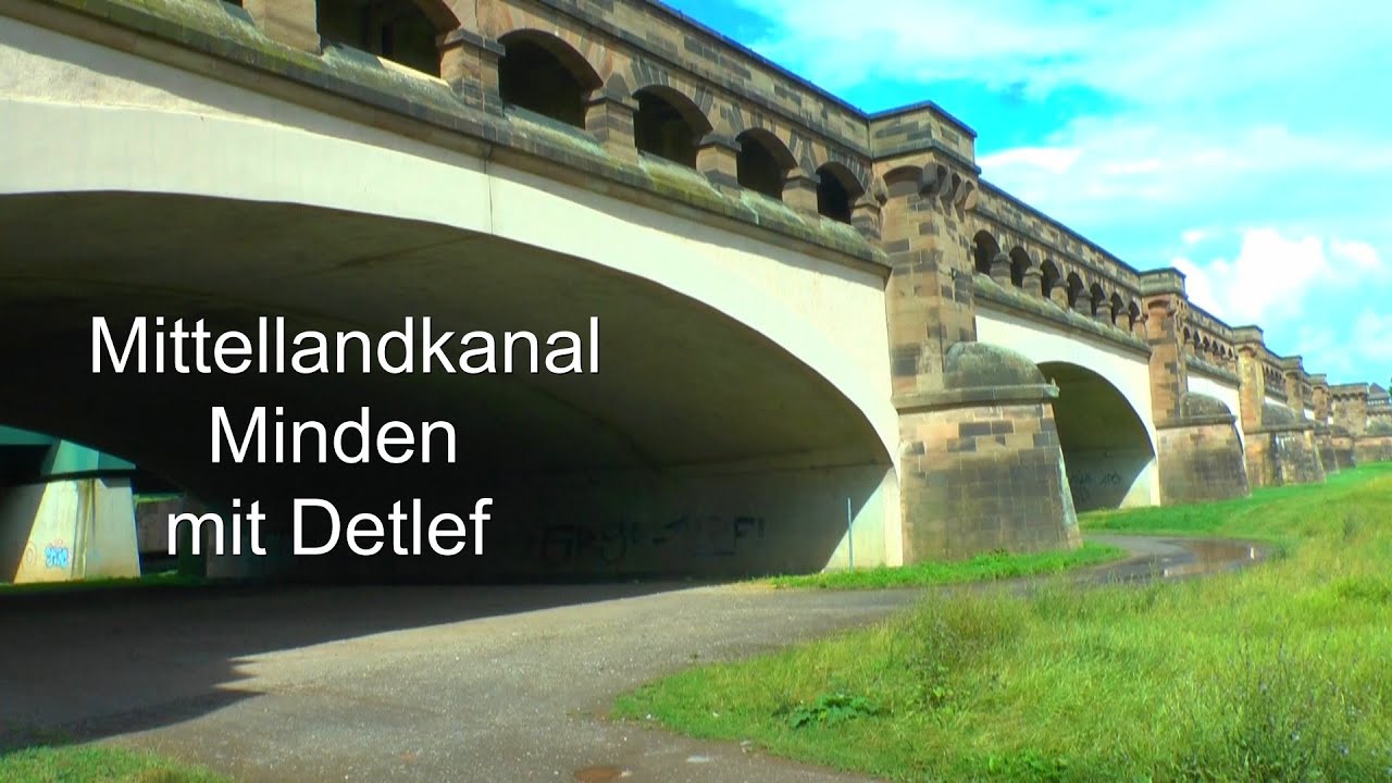 Ein Mann am Mittellandkanal in Minden. Komm mit und Sehe was er sieht in Deutschland