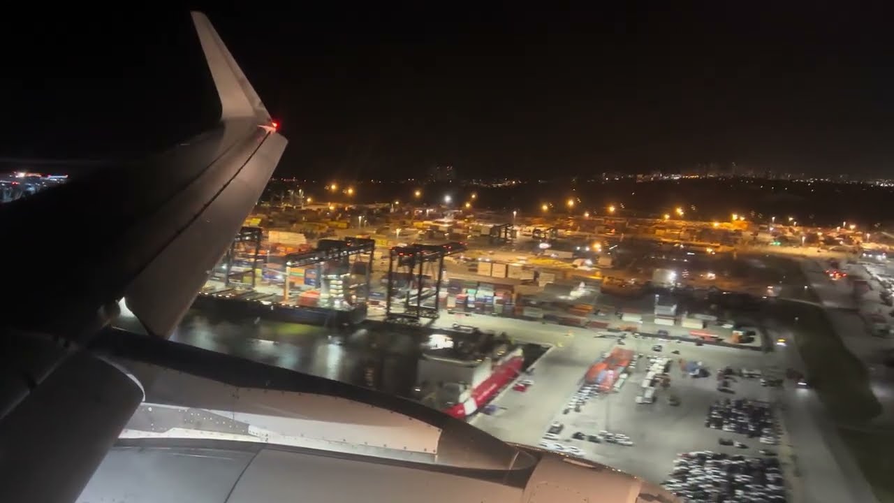 American Airlines Airbus A321-231 Loud Reverse Thrust & Night Fort Lauderdale Landing ~ FLL
