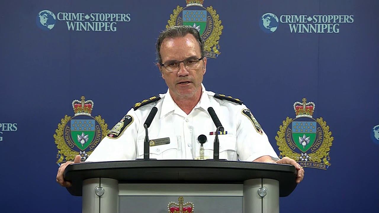 Winnipeg Police Chief provides update after Queen Victoria statue torn down on Legislative grounds