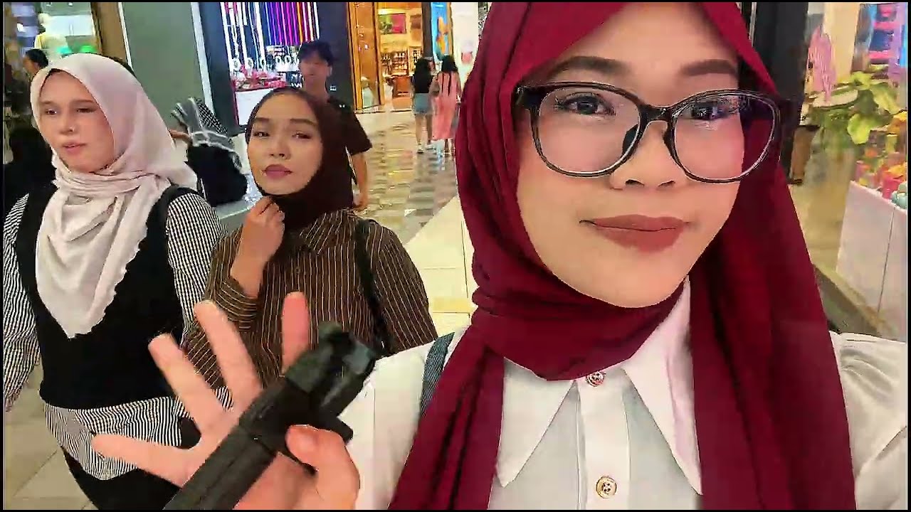 VIDEO ASSIGNMENT MKT 243 UiTM