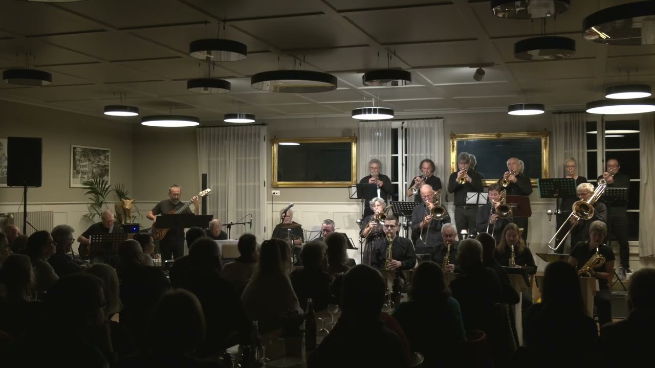 Moondance | Mixed Pickles Bigband in Space | Herbstkonzert 2025 | 16.11.2025
