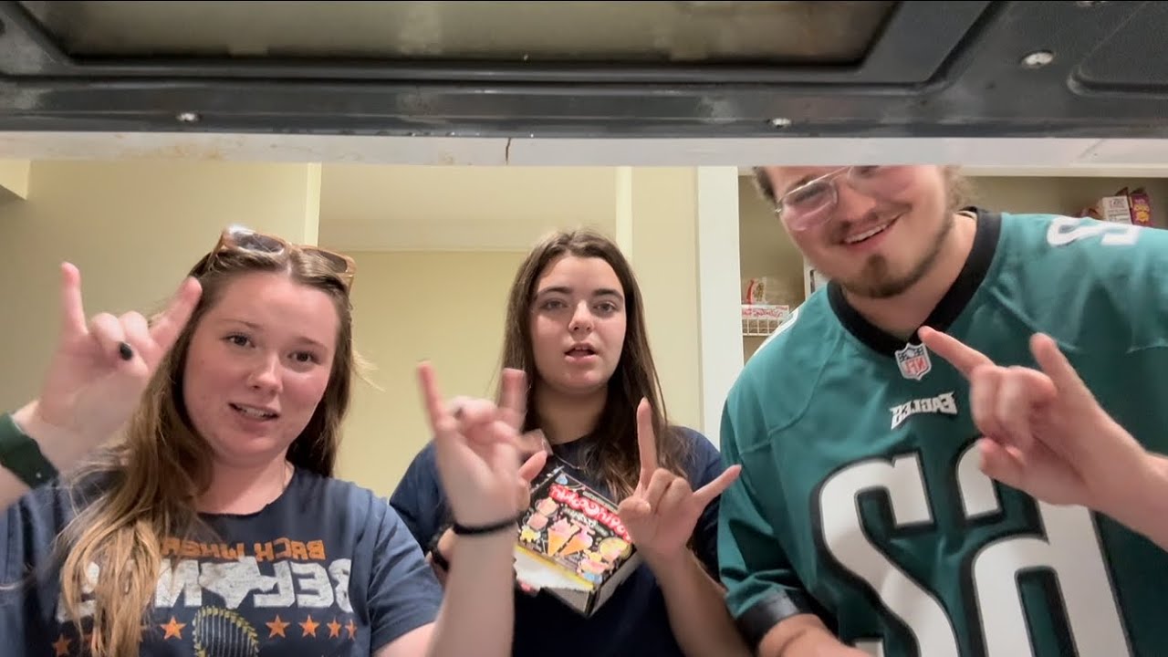 Make Poppin Cookin with Fazerugsquared ft. Hunterrug and Leerug