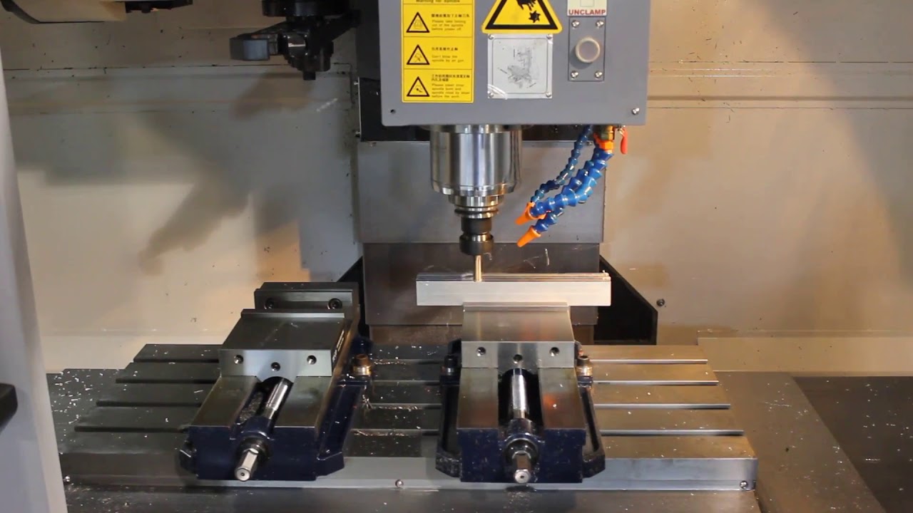 Akira Seiki CNC Mill High speed Roughing