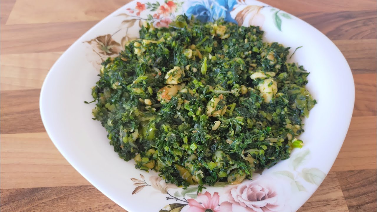 Mustard Greens | Shorshe shak // Shorisha shak Vaji by Easy Cooking Tutorial