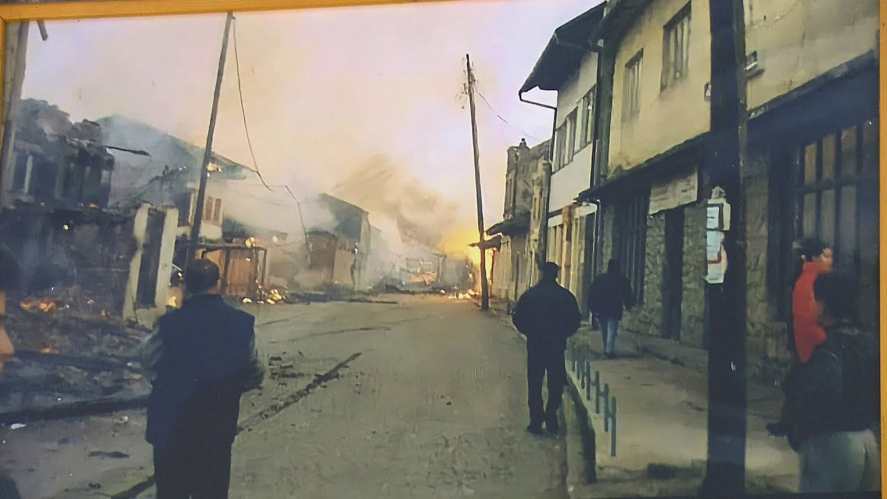 Tmerri në Çarshinë e vjetër me 24 mars 1999