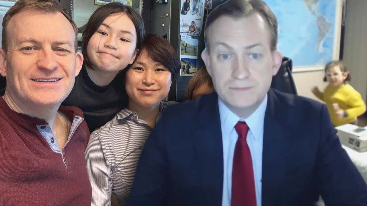 Где сейчас семья, оказавшаяся в центре вирусного прямого эфира на телевидении?