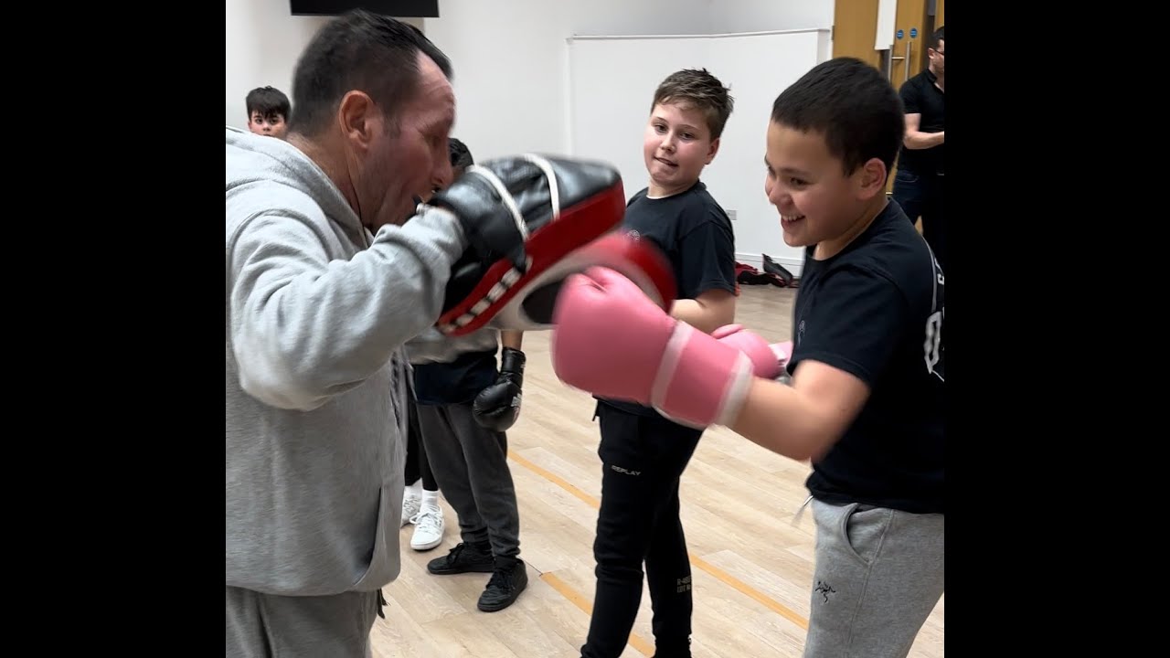 Boxing kids - Hendon & Edgware.May24