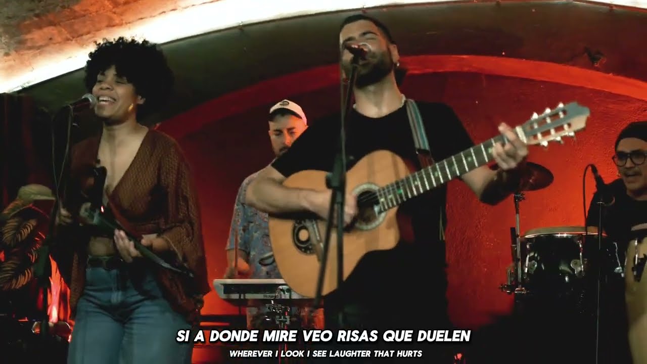 Sonrisa Falsa   Matumati y La Tripi All Stars | Cumbia en vivo desde Barcelona 2025