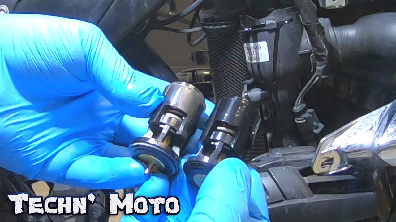 Снятие и замена/установка термостата BMW K1600 GTL | Techn' Moto
