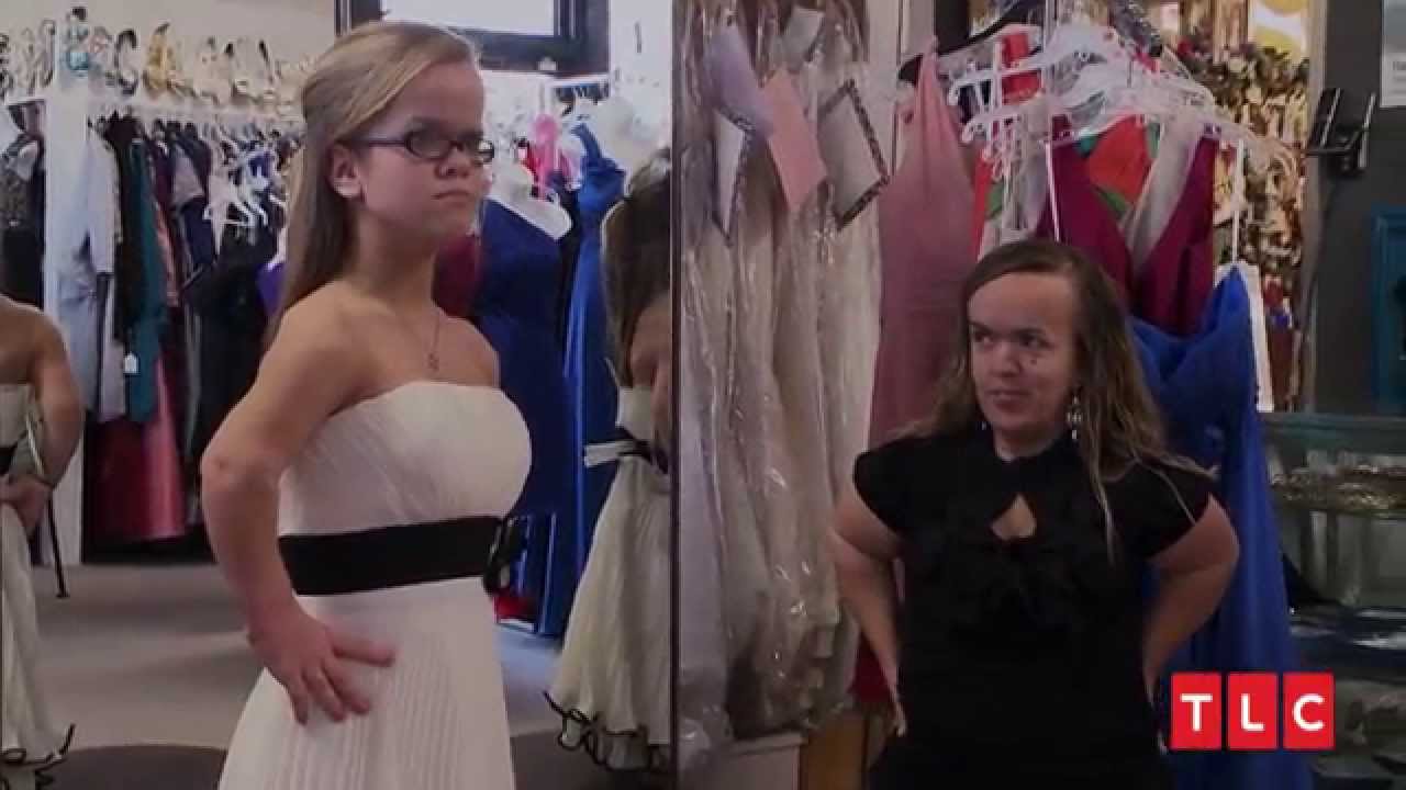 De mannen gaan mee shoppen | 7 Little Johnstons