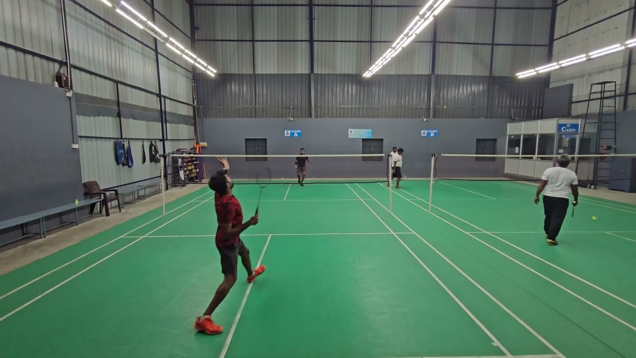 Singles badminton gameplay 