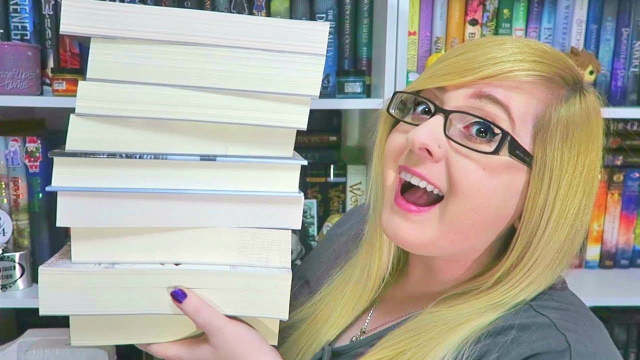 THE DARKEST FANTASY BOOK HAUL TO EVER EXIST!