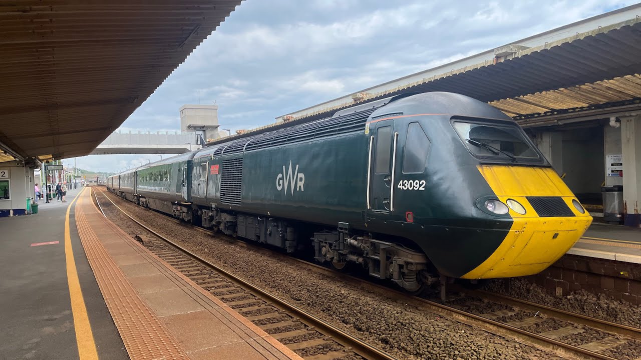 43092 & 43198 departing Dawlish working 2C22 to Penzance