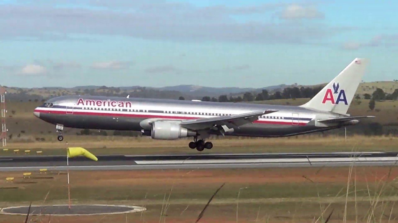 Avião da American chegando em Confins - CNF