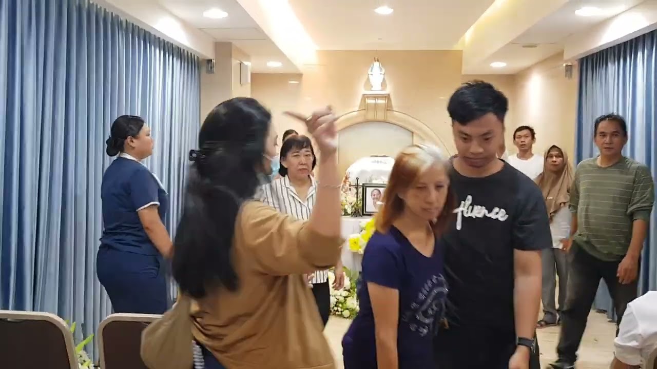 13 ✝️ Ibadat Kremasi ibu Magdalena Suparni dipimpin Bpk. Sunardi, RD. G. Heaven Pluit🕯️29 Juli 2025.