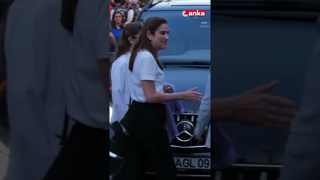 Dilek İmamoğlu, Sancaktepe'de d&uuml;zenlenen 