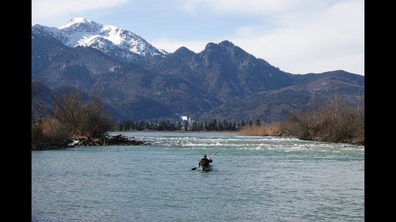 Packrafting auf der Loisach im März