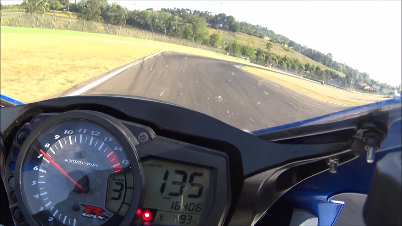Imola on board gsxr-1000 k7 best lap  2.02