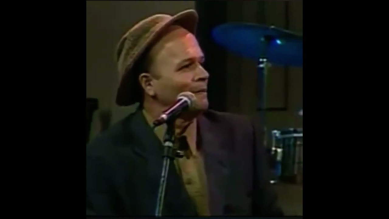 Juventud 2000 Osbaldo Doimeadios en Sabadaso ( Lagrimas Negras ) 😂😂