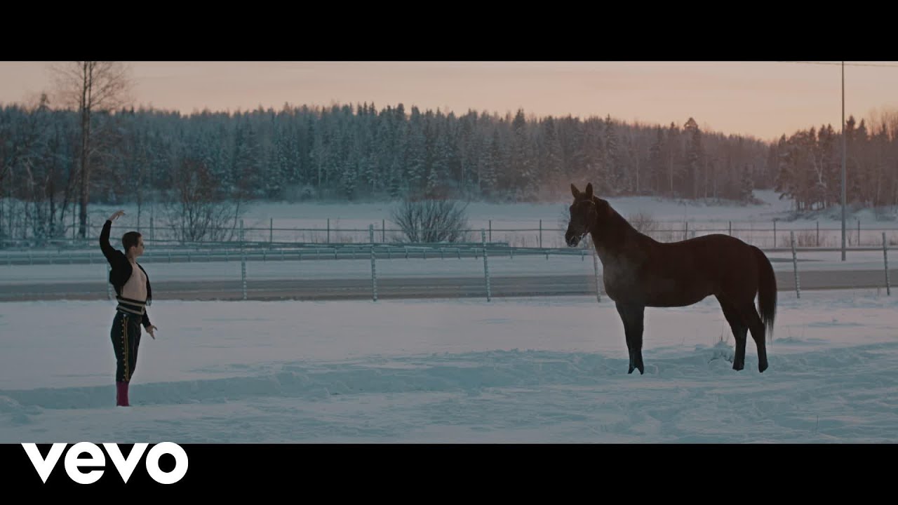 Olavi Uusivirta - Tanssit Vaikka Et Osaa