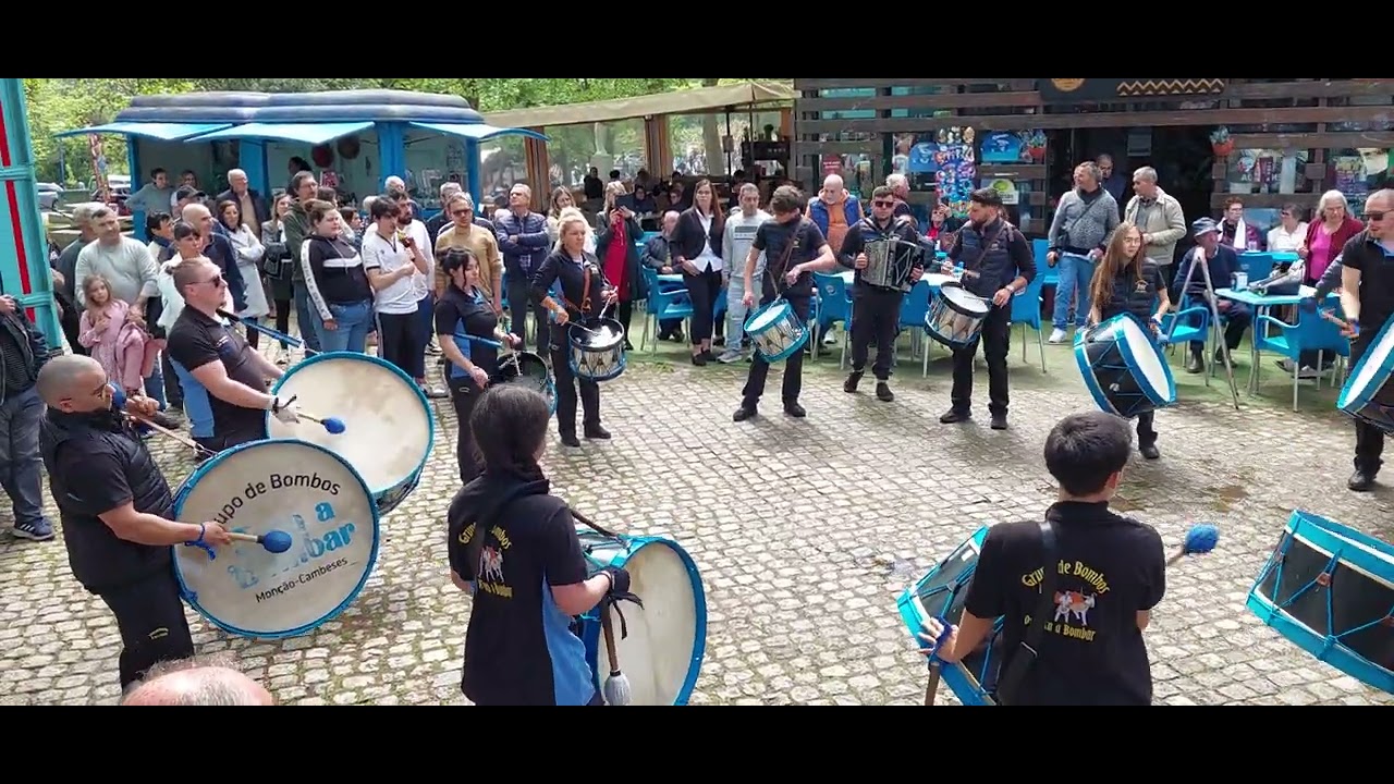 Grupo de Bombos/ Os Toca A Bombar | Cambeses / Monção | Na Sra. Da Cabeça | Valença 2025.