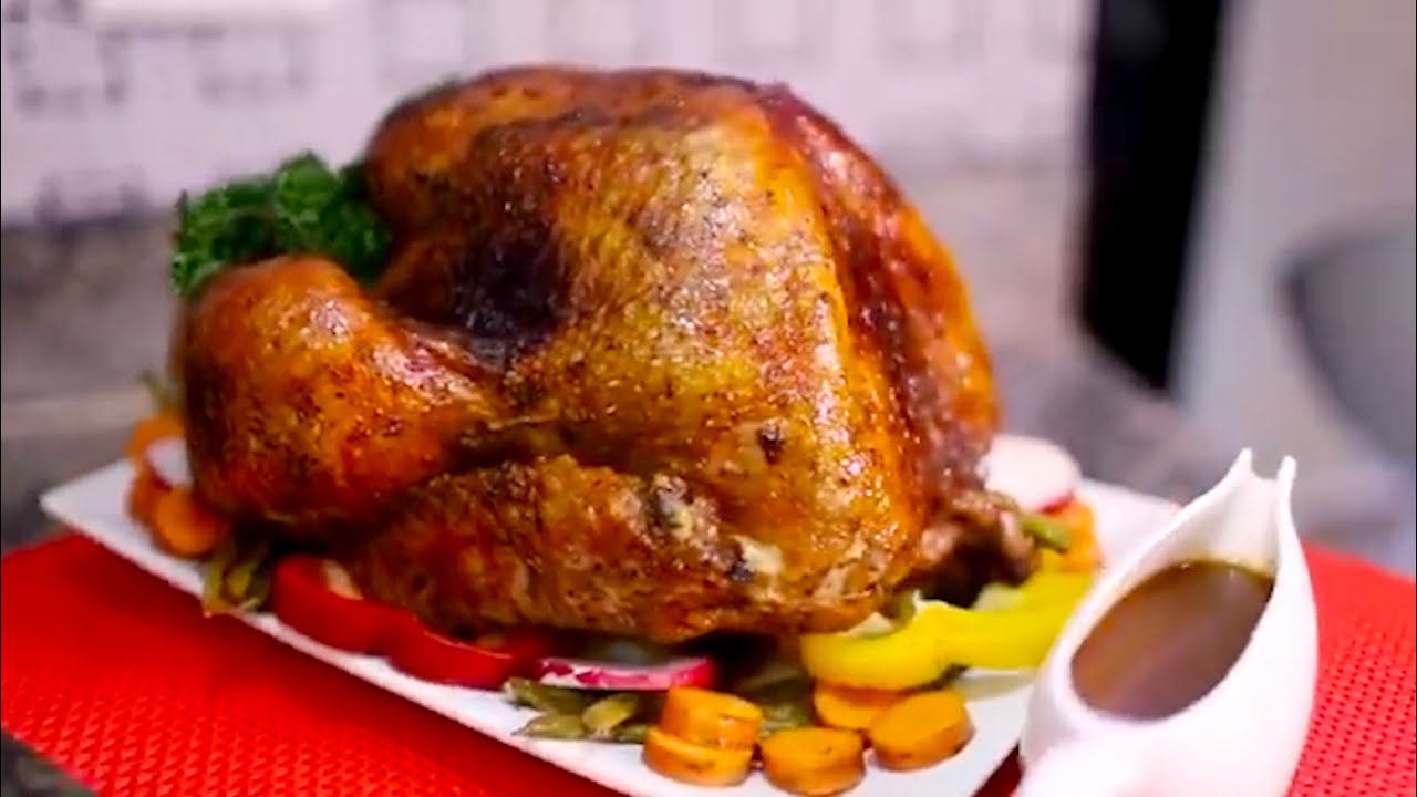 Thanksgiving 2024: recette de dinde rotie et farcie.mp4