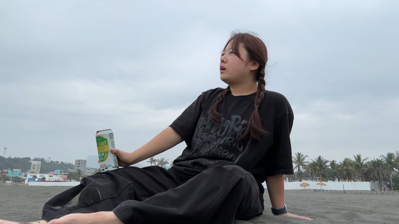 가오슝 여행 브이로그 🇹🇼 먹다 놀라 멈춰버린 대만 길거리 간식