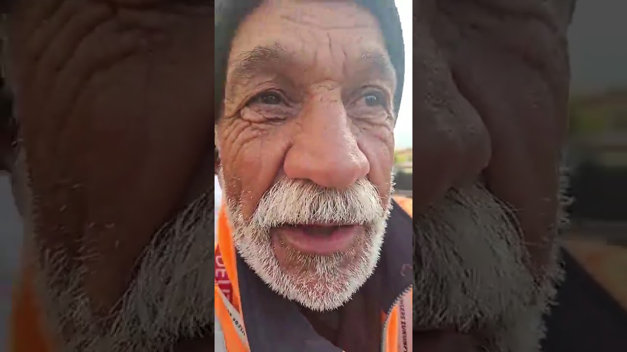 مع السي عبد الحق بنموسى المعروف بكوبا المشجع البركاني المعروف