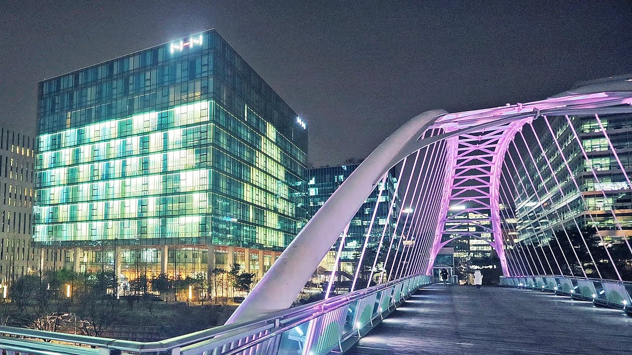 [4K] Young rich IT companies in Pangyo's night walk - Naver, Nexon, krafton | 판교의 퇴근 시간 야경 - IT테크노밸리