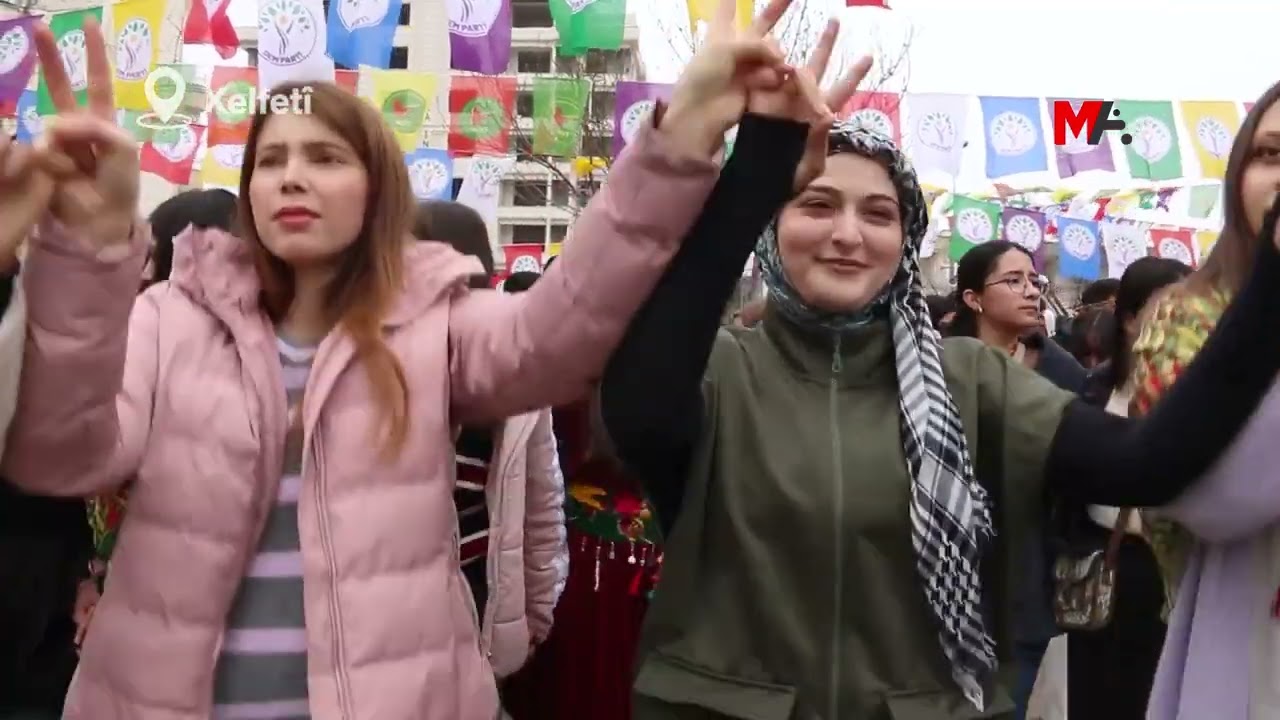 ABDULLAH ÖCALAN'IN MEMLEKTİNDE NEWROZ ATEŞİ YAKILDI