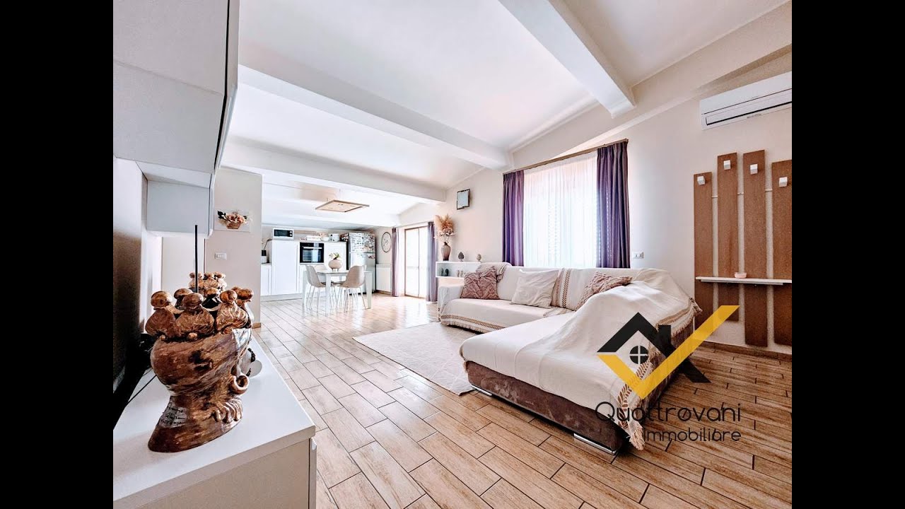 3 Vani Splendide Condizioni con Garage Mq 28, San Giovanni La Punta
