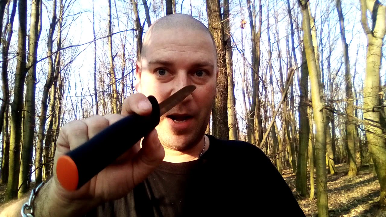 Nůž fiskars K40.