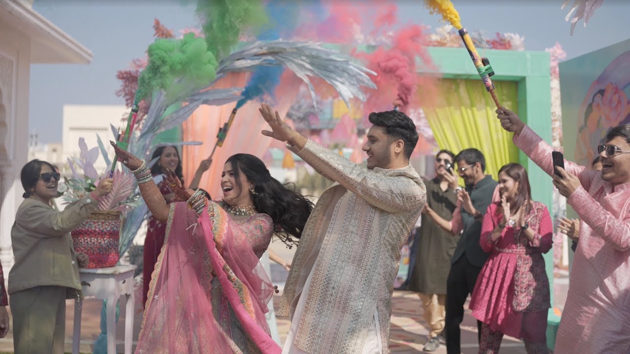 Mehendi Entry Dance - Sooraj Ki Baahon Mein | Rishabh x Kanishka | Wedding Choreography