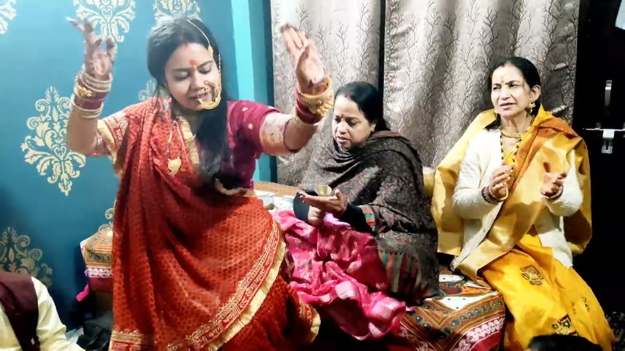 🙏जयश्री कृष्णा 🏵️ मिश्री से मीठो बोल हमारे राधे रानी की 🏵️ बहुत प्यारा डांस के साथ।