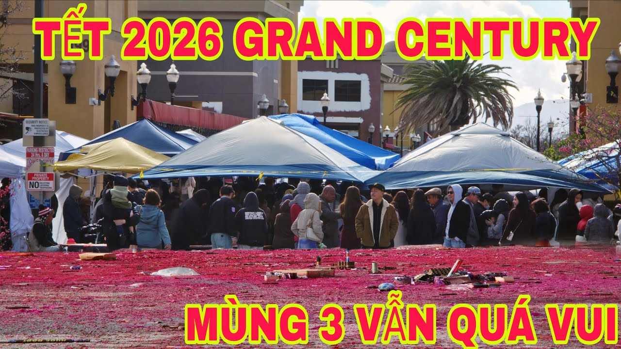 Tết 2026: Day 3 at Grand Century Mall – Loud Firecrackers & Vibrant Festive Vibes!