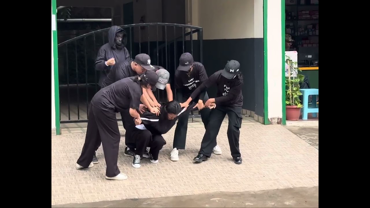 Ka Jubab ia ki jingkyrni baroh U dei tang U Jisu hi. Gen-R,Cojc Pynthorumkhrah ka ai ia ka drama.